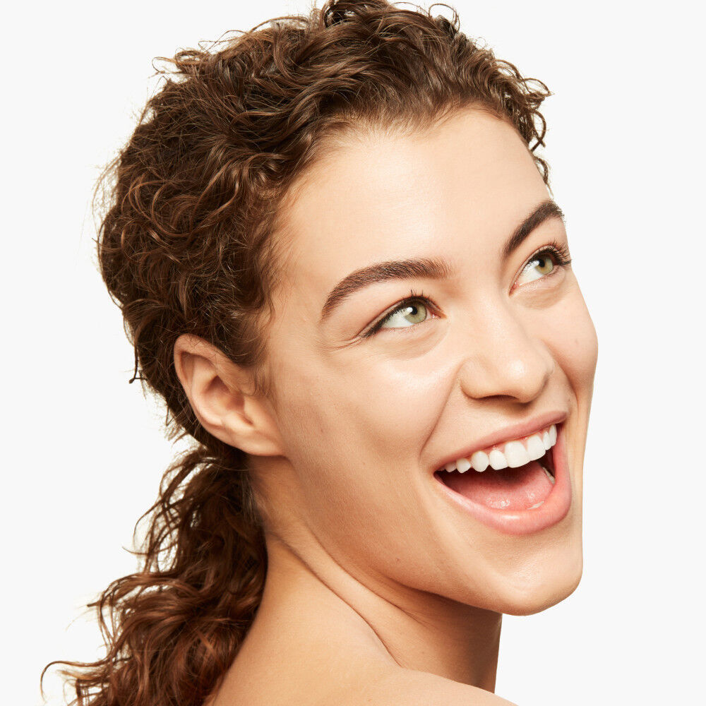 SYNCHRO SKIN RADIANT LIFTING Foundation | SHISEIDO