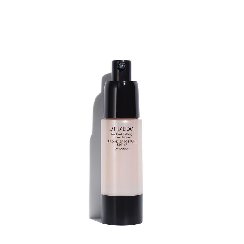 Total Radiance Foundation E - FUTURE SOLUTION LX | SHISEIDO