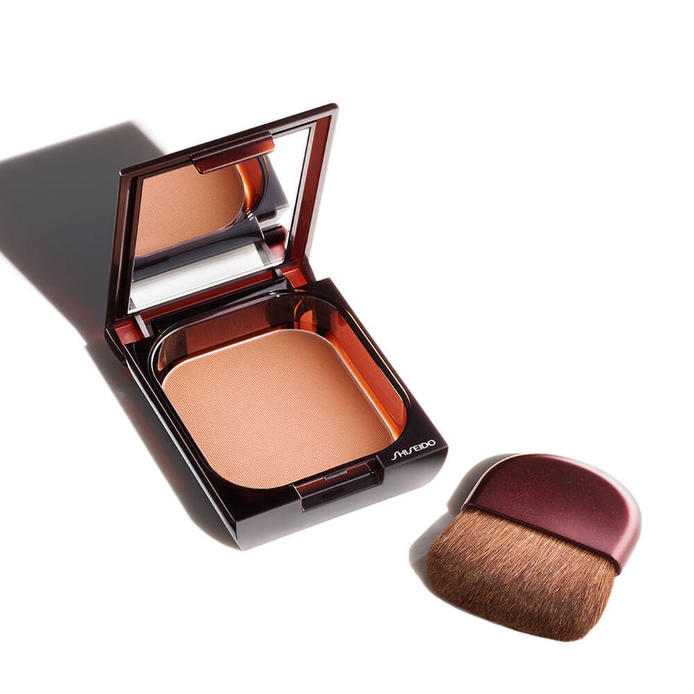 Bronzer, 02