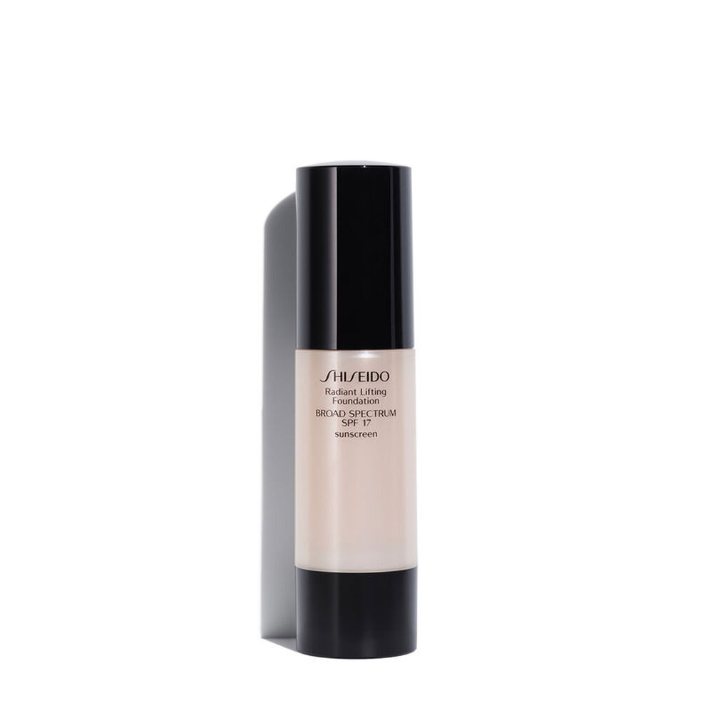 Radiant Lifting Foundation, O60