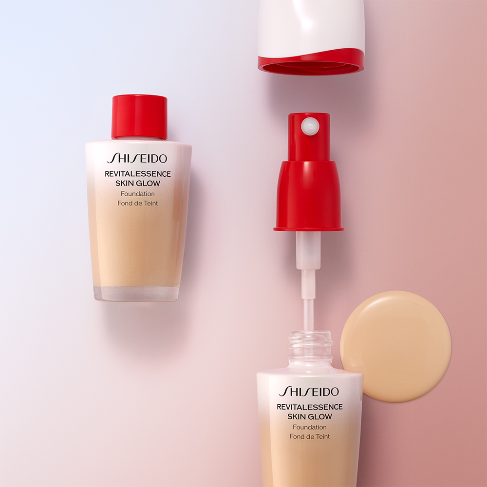 REVITALESSENCE SKIN GLOW Foundation Refill | SHISEIDO